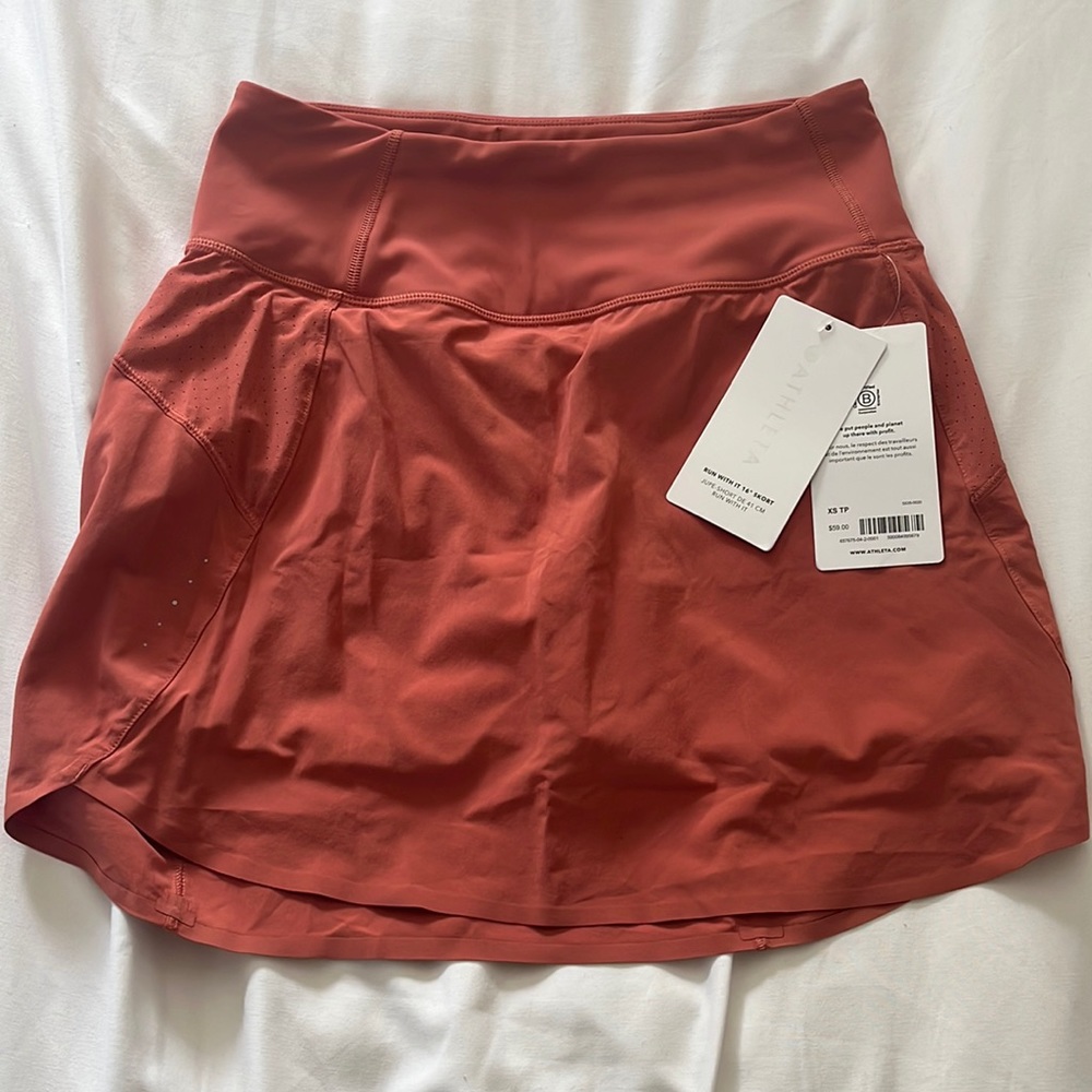 Athleta run with it skort